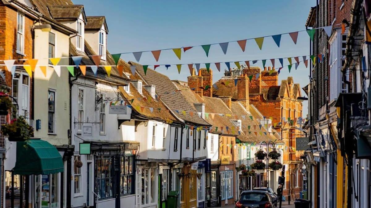 Cosy 2 Bedroom Victorian Townhouse In The Town Centre Bury St. Edmunds Kültér fotó